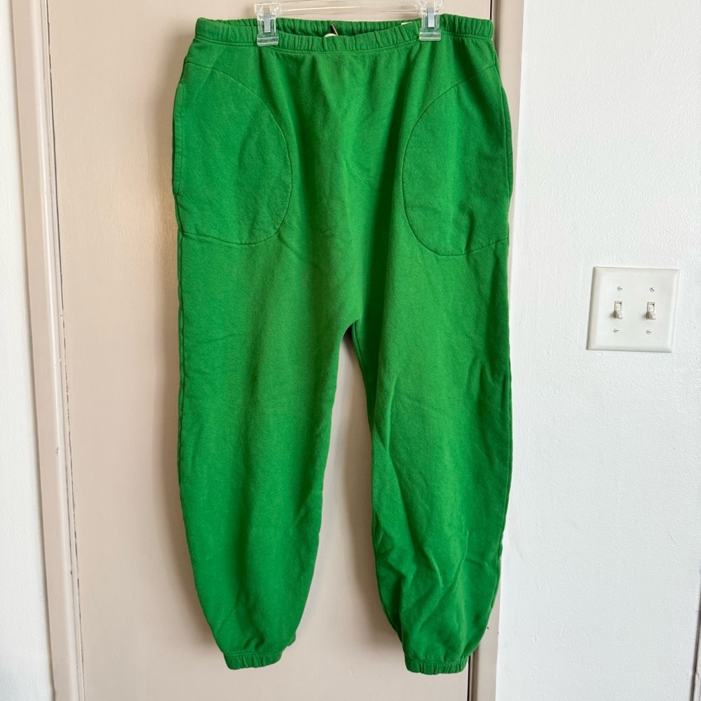 THE GREAT. Bright Green Sweatpants - Picture 2 of 6